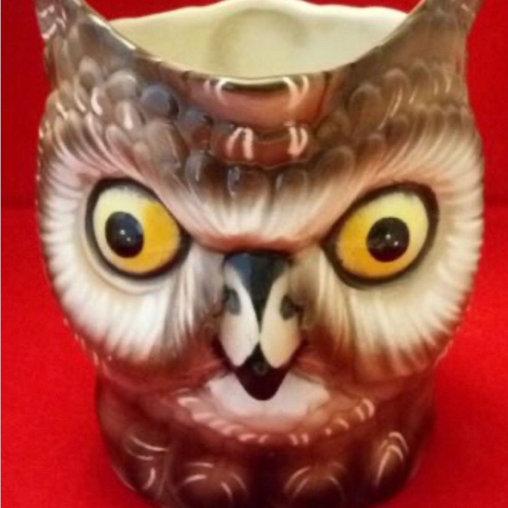 Vintage owl beverage pitcher made in Italy